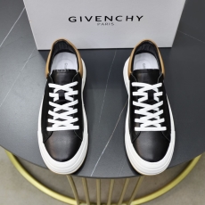 Givenchy Sneakers